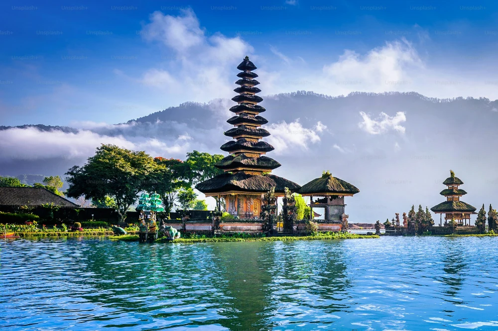 8-Days Luxury Honeymoon in Indonesia